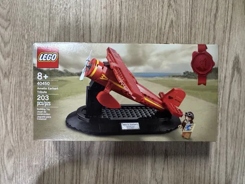 LEGO Promotional: Amelia Earhart Tribute (40450) New In Sealed Box
