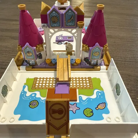 LEGO Disney Princess: Ariel Belle Cinderella and Tiana's Story Adventures 43193