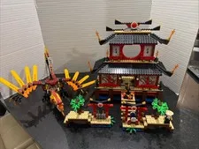 Lego 2507 Ninjago Fire Temple FIRE DRAGON temple ONLY from set 2507