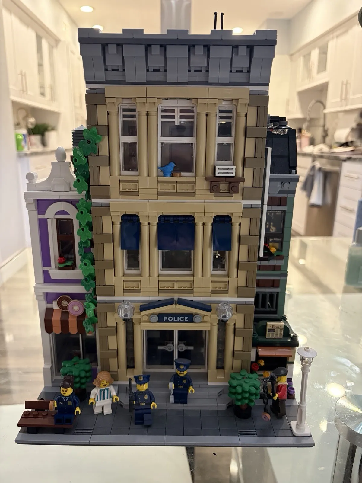 LEGO Icons Modular Buildings Police Station 10278 2923pcs Age 18+ Modular