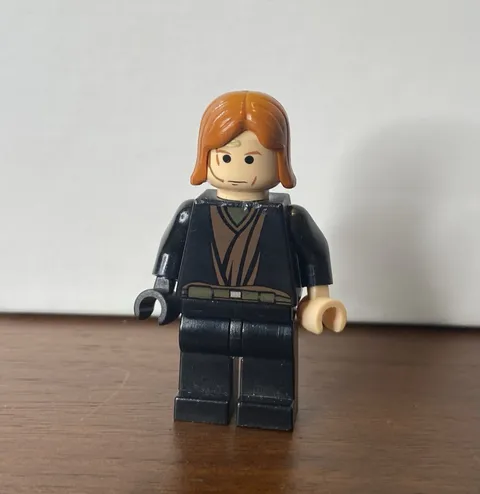 LEGO Star Wars Anakin Skywalker Black Right Hand Minifigure 7256 7283 sw0120 79!