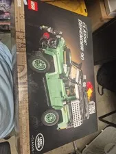 LEGO Icons: Land Rover Classic Defender 90 (10317)