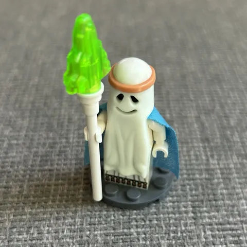 LEGO Movie Minifigure – Vitruvius Ghost Shroud (tlm092) 70818 - Glow in Dark!
