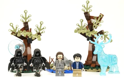 LEGO Harry Potter: Expecto Patronum 75945 - Complete With Minifigures