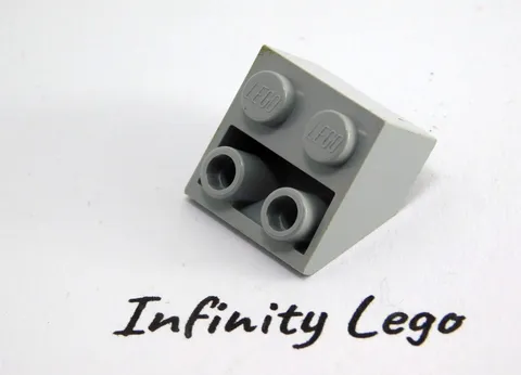12 LEGO Light Bluish Grey Slope Brick 2 x 2 Inverted (3660) - (12 Pieces)