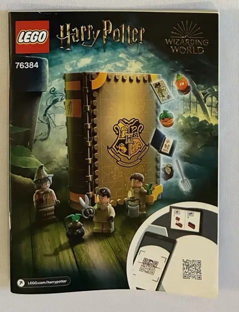 LEGO Hogwarts Moment Herbology Class 76384 Harry Potter Illustrated Manual