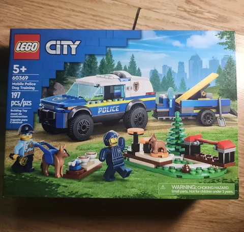 LEGO CITY: Mobile Police Dog Training (60369) Brand New And Sealed