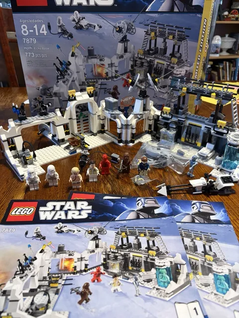 LEGO Star Wars: Hoth Echo Base (7879)