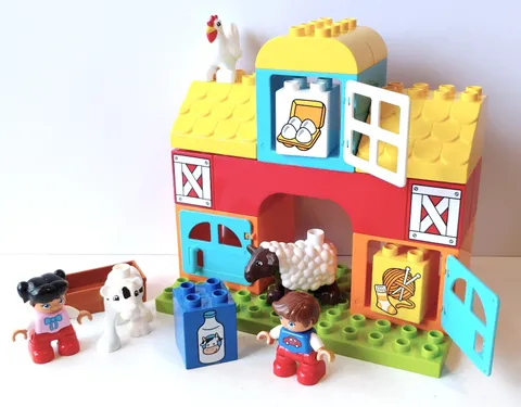Lego DUPLO Set 10617 My First Farm 26-Pieces Complete