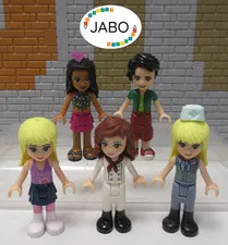 ( T10 / 1 / 5 ) Lego Friends 5 figures minifigures