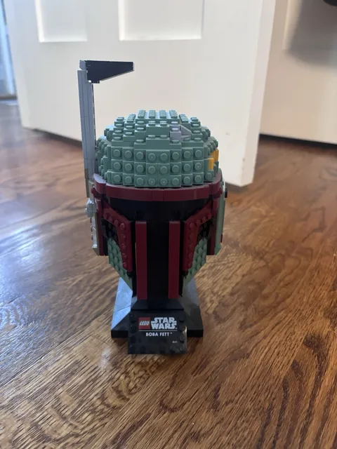 LEGO Star Wars Boba Fett Helmet 75277 100% complete w/instructions 