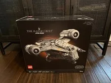 LEGO Star Wars the Razor Crest UCS Model Starship 75331 BRAND NEW SEALED