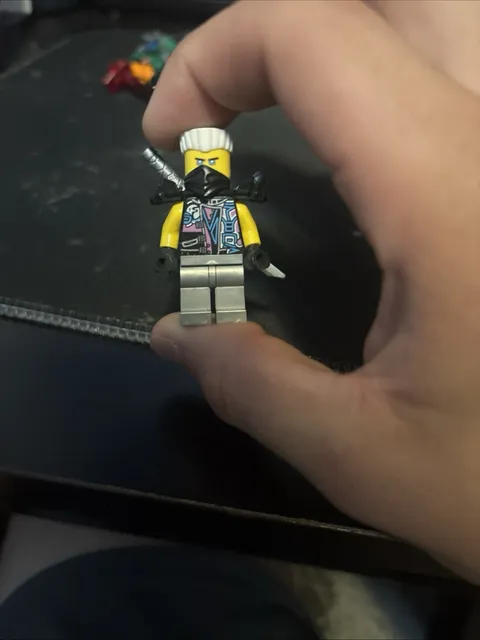 LEGO Ninjago Minifigure Zane Snake Jaguar Disguise Sons of Garmadon