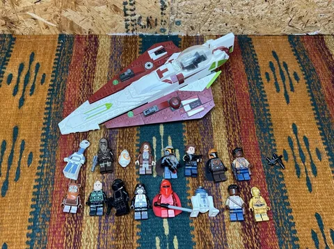 Lego Star Wars Minifigure Lot Of 15 Ewok C-3PO R2D2 Fin Obi Wan