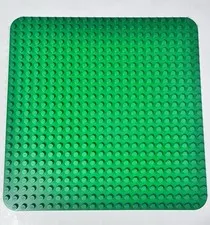 Lego Duplo Baseplate 22x22 peg Green
