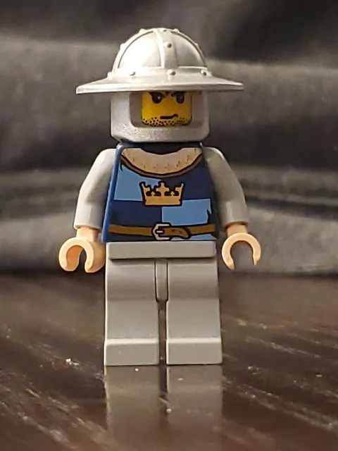 Lego Fantasy Era cas418 Crown Knight Quarters Ritter From Set 7097