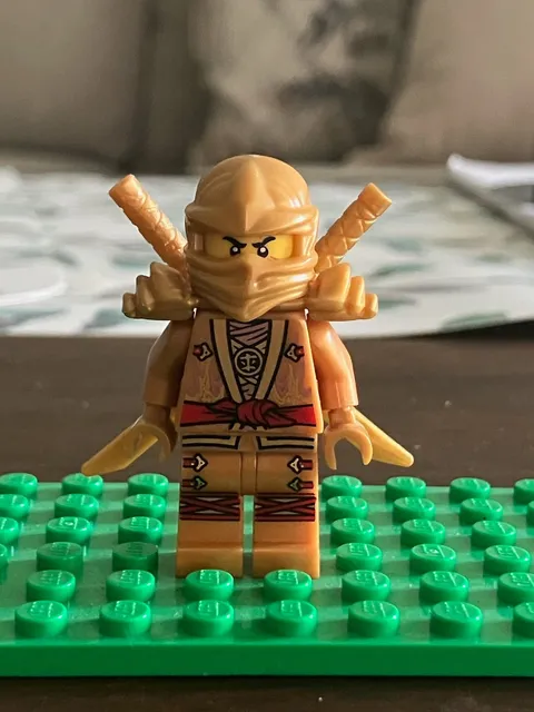 LEGO Ninjago Lloyd Golden Oni Minifigure 71774