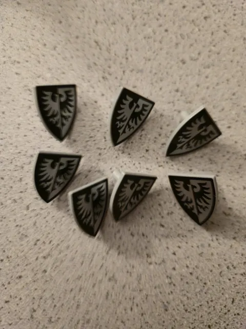 7 new lego 10305 lion knight shield 910029 castle 10332 minifigure black falcon