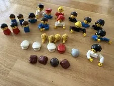 Vintage Lego Lot Of Homemaker Figure Parts.