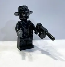 Lego Spider Noir Minifigure 76150 w/Hat and Weapons