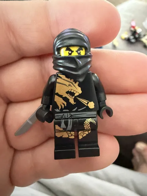 LEGO Ninjago Cole DX  Minifigure RARE. Mint condition