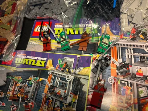 LEGO Teenage Mutant Ninja Turtles: Turtle Lair Attack (79103) 100% Complete