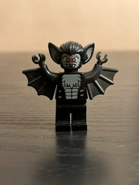 LEGO CMF Series 8 Vampire Bat Minifigure 8833
