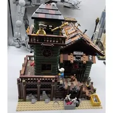 Lego 21310 Old Fishing Store Nearly Complete Used Condition No Instructions