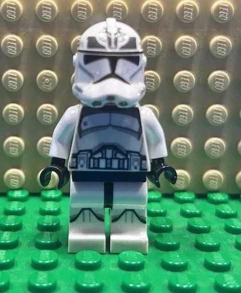 Star Wars Wolfpack custom decaled  clone trooper mini figure