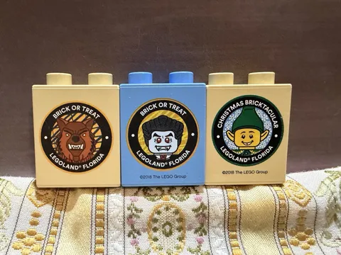 Legoland Florida 2018 Christmas Bricktacular Halloween Brick Treat LOT of 3