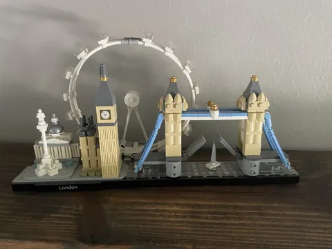 LEGO Architecture: London (21034) Used No Instructions No Box Displayed Only