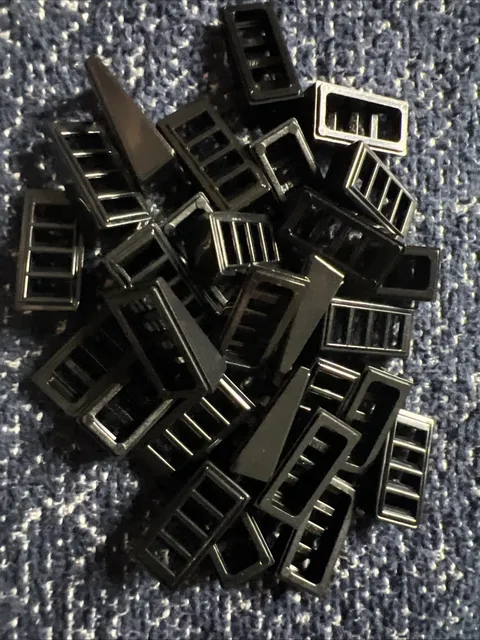 LEGO 85861 Black Slope 18 2 x 1 x 2/3 with Grille 29 Pieces
