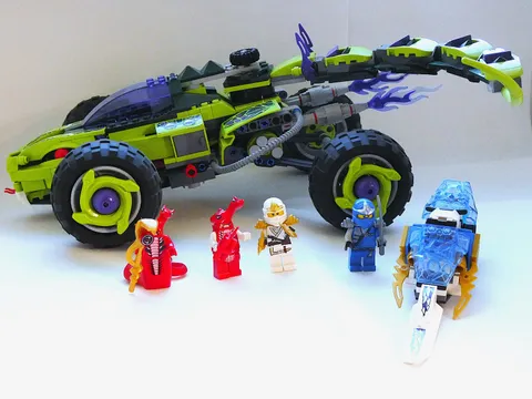 LEGO NINJAGO Fangpyre Truck Ambush 9445, 100% Complete, No Manuals or Box