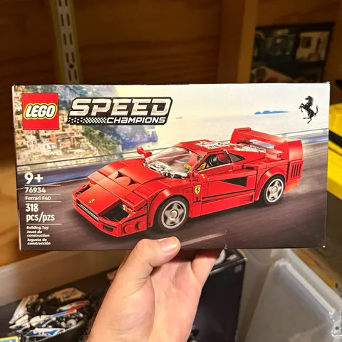 LEGO Speed Champions Ferrari F40 76934 Building Set 318 Pieces 9+ Box
