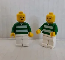 Lego Soccer Players Minifigures Green and White Team Lot Of 2 -#7 & #10
