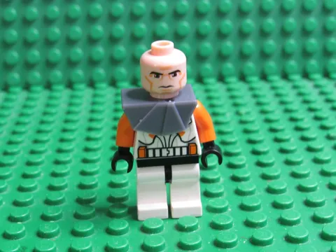 Lego Star Wars Minifigures Clone Trooper Commander Cody NH26
