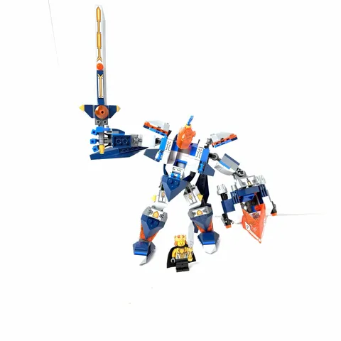 LEGO NEXO KNIGHTS: The King's Mech 70327 Incomplete As Is