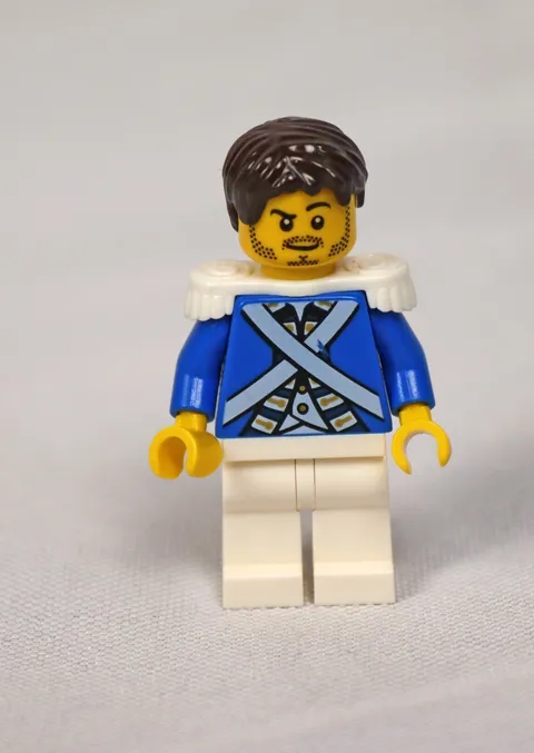 Vintage Lego pi151 Bluecoat Sergeant Minifigure Imperial Guard Blue White 2009