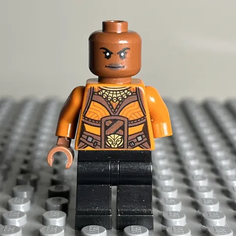 LEGO Okoye Minifigure Black Panther sh0476 76099 Marvel Super Heroes CMF Lot 1A