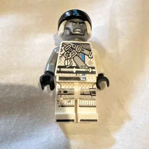 LEGO Robot Cyborg Minifigure Gray Head Printed Face White Torso Legs Helmet