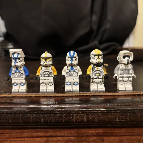 LEGO Star Wars Clone Troopers Clone Trooper Minifigure Lot of 5 501st,327th