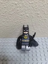 LEGO Batman Minifigure With One Piece Rubber Cape - 2 faces