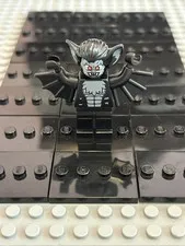 Lego Vampire Bat Series 8 Collectible Minifigure 8833 CMF Monster Dracula