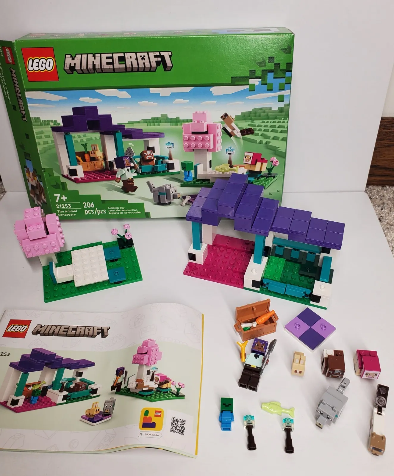 LEGO Minecraft The Animal Sanctuary 21253 Complete Set 206 Pieces