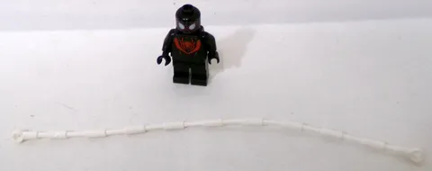 LEGO Marvel Super Heroes 76337 sh1099 Spider-Man Miles Morales Minifigure