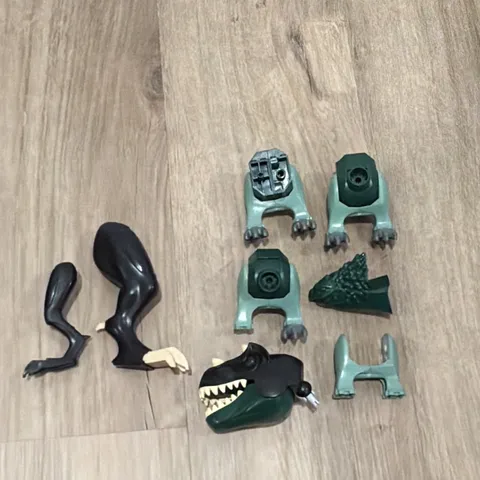 LEGO Dinosaur/Creature Animal Parts Lot Heads Legs Tail Black Arms Multicolor