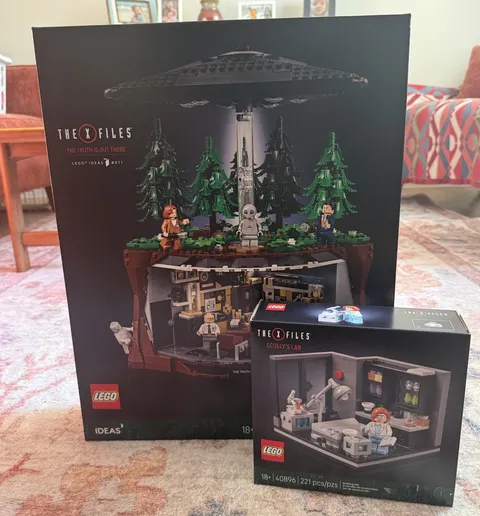 Lego X-Files 21369 + GWP 40896 Scullys Lab Both Sealed in Mint Boxes
