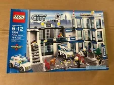 LEGO CITY: Police Station (7498)- Brand New In Factory Sealed Box