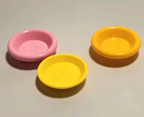 LEGO Lot of 3 Bright Yellow And Pink Plates Food Accessory Minifig