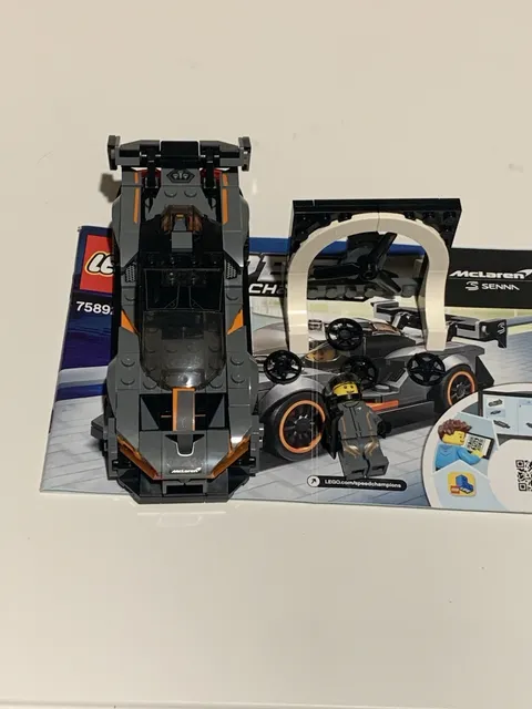 LEGO SPEED CHAMPIONS: McLaren Senna (75892)- Complete with manual.